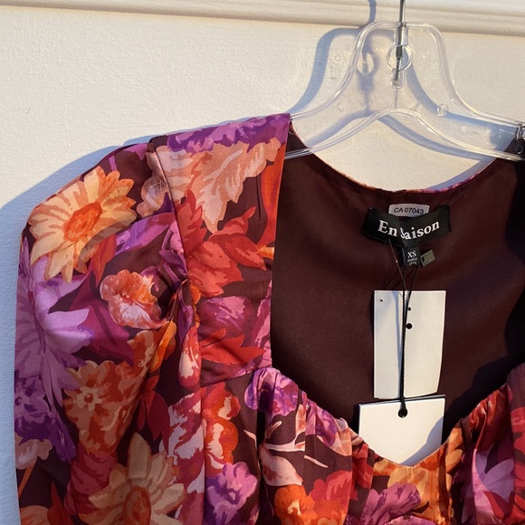 EN SAISON Women’s Floral Sweetheart neckline Long Sleeve Crop Top Size XS - Picture 5 of 9